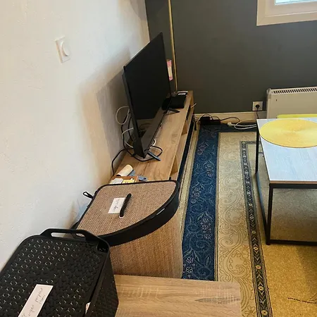 Ouitreham Port & * Ouistreham