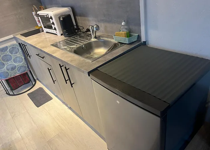 Ouitreham Port & Apartment *