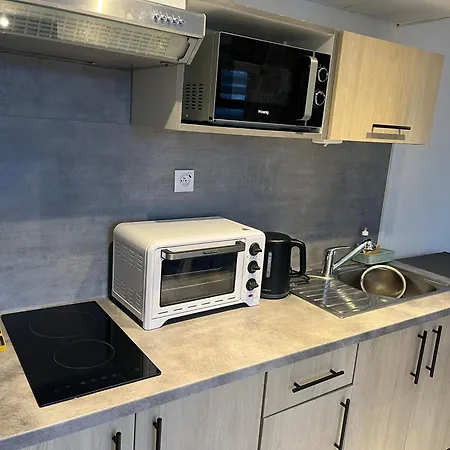 Ouitreham Port & * Ouistreham